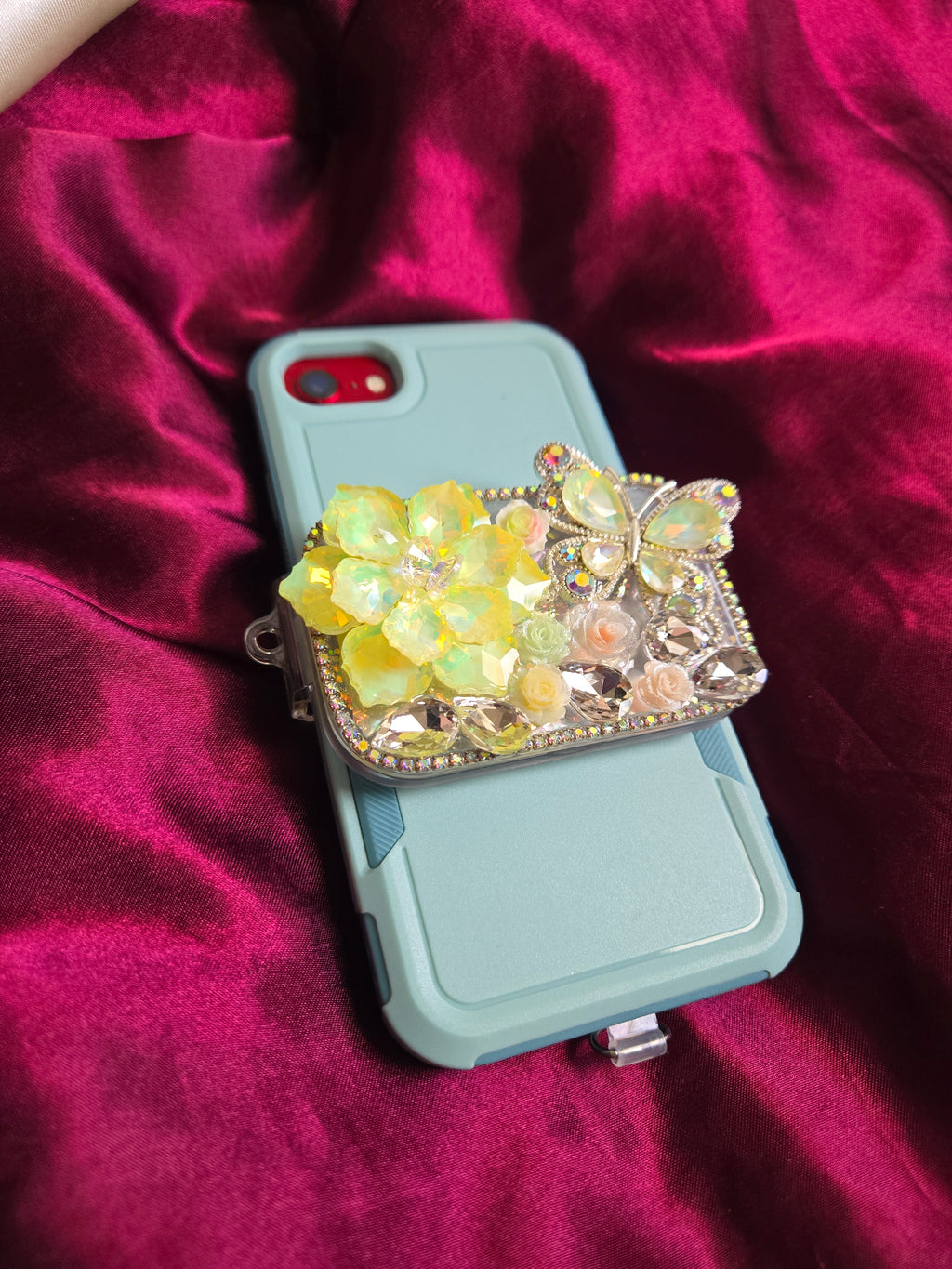 Enchanted Garden Mirror Phone Clip