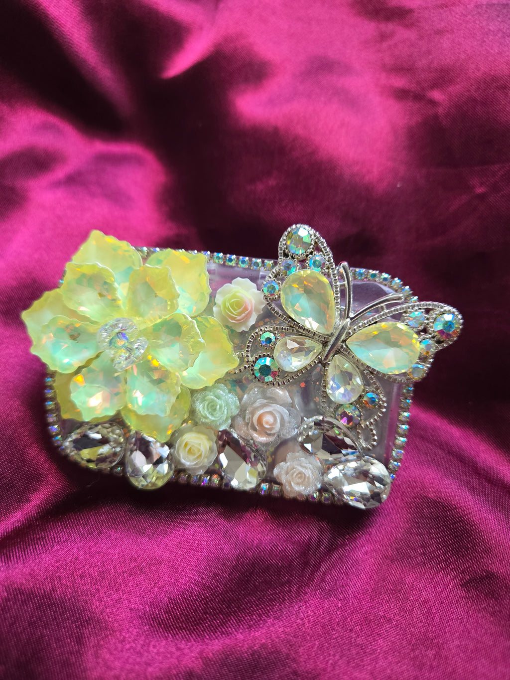 Enchanted Garden Mirror Phone Clip
